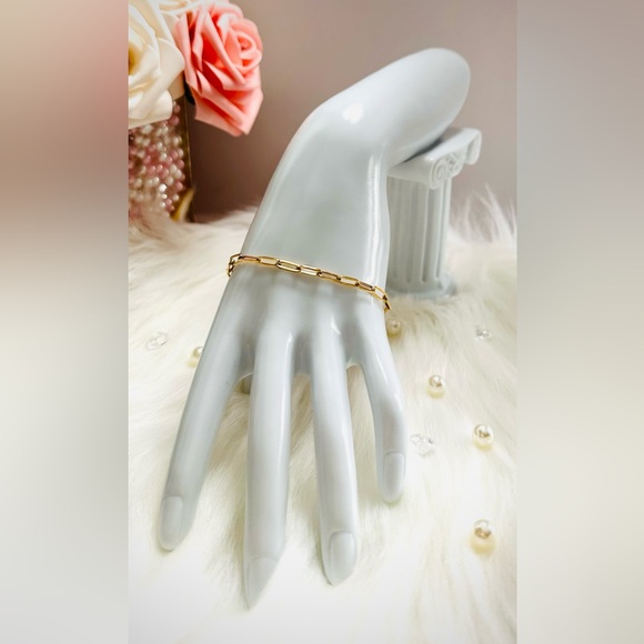 Paperclip Bracelet. 💛 Real 18(18k) Karat Solid Gold Jewelry - Picture 3 of 9